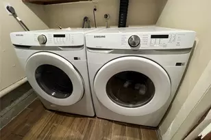 61-19 232nd St, Oakland Gardens, NY 11364 - Photo 24