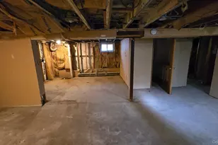 130-57 233rd St, Rosedale, NY 11422 - Photo 14