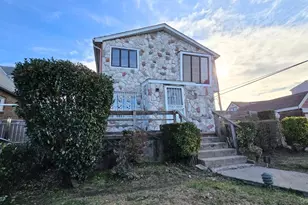 130-57 233rd St, Rosedale, NY 11422 - Photo 2