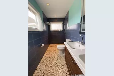 7 Pond Point Road, Westhampton Beach, NY 11978 - Photo 10