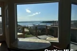 7 Pond Point Rd, Westhampton Beach, NY 11978 - Photo 2