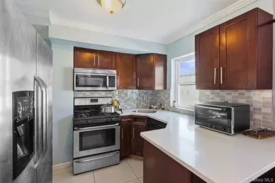 21611 115th Court, Cambria Heights, NY 11411 - Photo 6