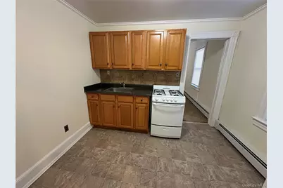 18 W Maple Avenue, Suffern, NY 10901 - Photo 4