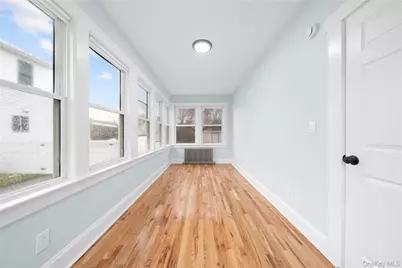 172 Juanita Avenue, Freeport, NY 11520 - Photo 8