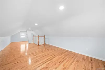 172 Juanita Avenue, Freeport, NY 11520 - Photo 14