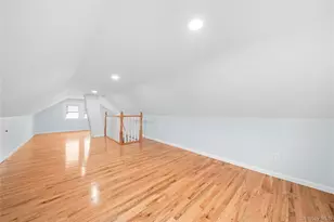 172 Juanita Ave, Freeport, NY 11520 - Photo 14