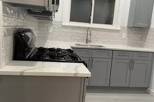 60 St Pauls Pl, Mount Vernon, NY 10550 - Photo 6