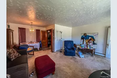 7 Dene Road, Newburgh, NY 12550 - Photo 2