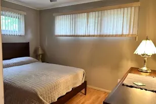 4 Oakhurst Rd, Hampton Bays, NY 11946 - Photo 6