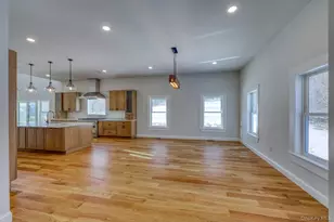 133 W Mombasha Rd, Monroe, NY 10950 - Photo 8