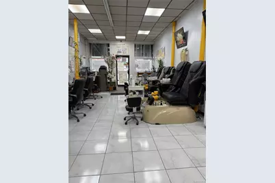 [Address not provided], Ridgewood, NY 11385 - Photo 10