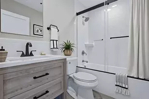 110 School St, Glen Cove, NY 11542 - Photo 8