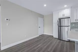 110 School St, Glen Cove, NY 11542 - Photo 8