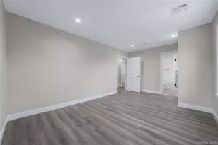 110 School St, Glen Cove, NY 11542 - Photo 12