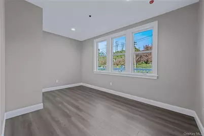 110 School Street #1, Glen Cove, NY 11542 - Photo 20