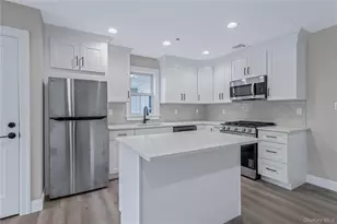 110 School St, Glen Cove, NY 11542 - Photo 12