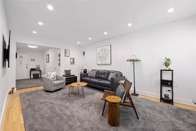 112-20 72nd Drive #B35, Forest Hills, NY 11375 - Photo 6