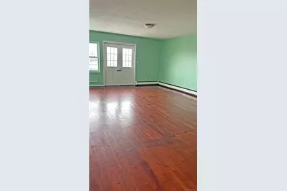 9326 197th Street unit# 3, Hollis, NY 11423 - Photo 2