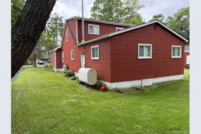 89 Manor Drive, Shirley, NY 11967 - Photo 4