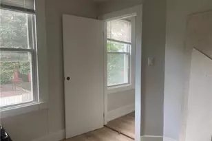 8 Mansion St, Poughkeepsie, NY 12601 - Photo 8