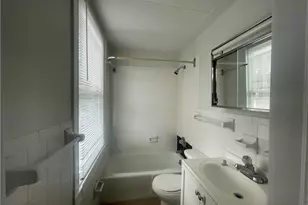 8 Mansion St, Poughkeepsie, NY 12601 - Photo 6