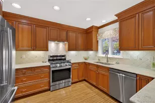 837 Heritage HLS, Somers, NY 10589 - Photo 8