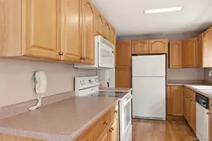 10 Catalpa Ln, Stony Brook, NY 11790 - Photo 14