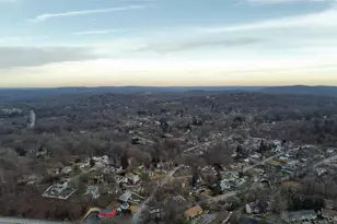 6 Stowe Rd, Peekskill, NY 10566 - Photo 16