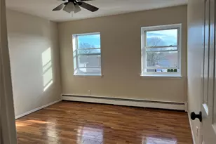 410 Jericho Tpke, New Hyde Park, NY 11040 - Photo 6