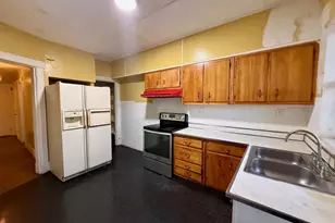 16 Lutheran St, Newburgh, NY 12550 - Photo 10