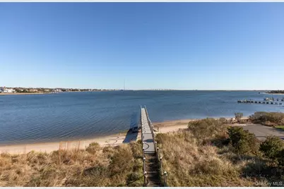 17 Ludlow Lane, Hampton Bays, NY 11946 - Photo 4