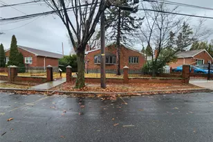 3237 Rawlins Ave, Bronx, NY 10465 - Photo 2