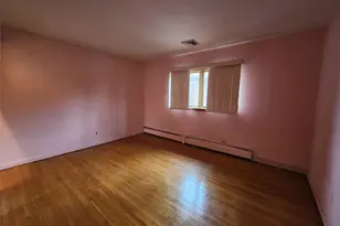 3237 Rawlins Ave, Bronx, NY 10465 - Photo 14