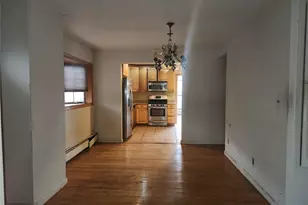 3237 Rawlins Ave, Bronx, NY 10465 - Photo 10