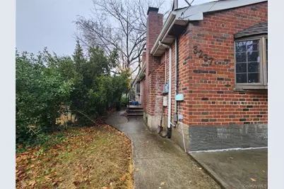 3237 Rawlins Avenue, Bronx, NY 10465 - Photo 4