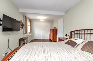 41 Marion St, Lynbrook, NY 11563 - Photo 12