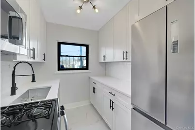 64 Kensington Road #1B, Bronxville, NY 10708 - Photo 4