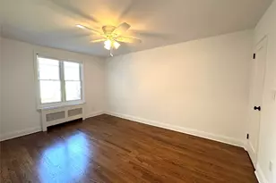 70A Sea Cliff Ave, Glen Cove, NY 11542 - Photo 12