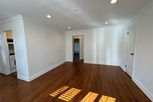 70A Sea Cliff Ave, Glen Cove, NY 11542 - Photo 6