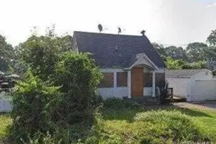 77 Poospatuck Ln, Mastic, NY 11950 - Photo 2