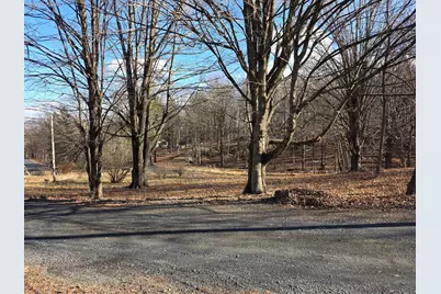 8 Greenrose Drive, Marlboro, NY 12542 - Photo 16