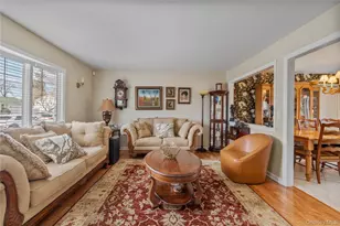 65 Birchbrook Dr, Smithtown, NY 11787 - Photo 4