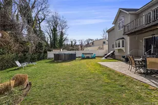 65 Birchbrook Dr, Smithtown, NY 11787 - Photo 34