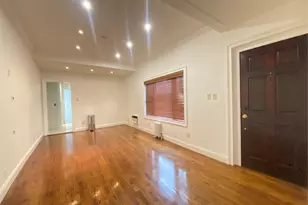 84-80 161st St, Jamaica, NY 11432 - Photo 4