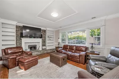 7 Junior Drive, Ronkonkoma, NY 11779 - Photo 10