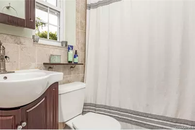 7 Junior Drive, Ronkonkoma, NY 11779 - Photo 22