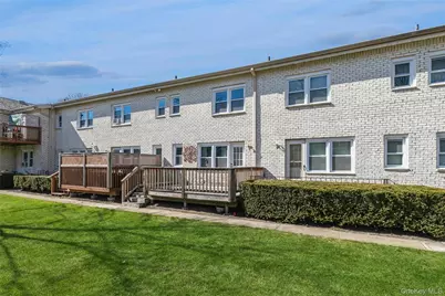 92 Cardinal Lane #92, Islip, NY 11751 - Photo 20