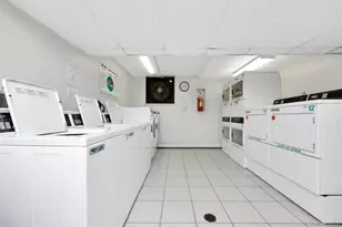 570 Broadway, Lynbrook, NY 11563 - Photo 22