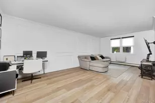 570 Broadway, Lynbrook, NY 11563 - Photo 8