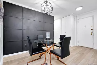 570 Broadway #16A, Lynbrook, NY 11563 - Photo 12